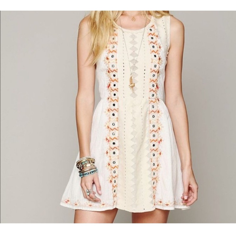 Free People Water Lily Embroidered Dress size‎ 8